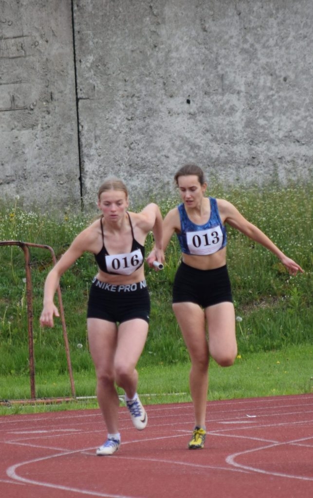 2019-05-14-latgales-regiona-skolu-sacensibas-vielatletika-14-05-2019-rezekne_viktorija-006-643x1024.jpg