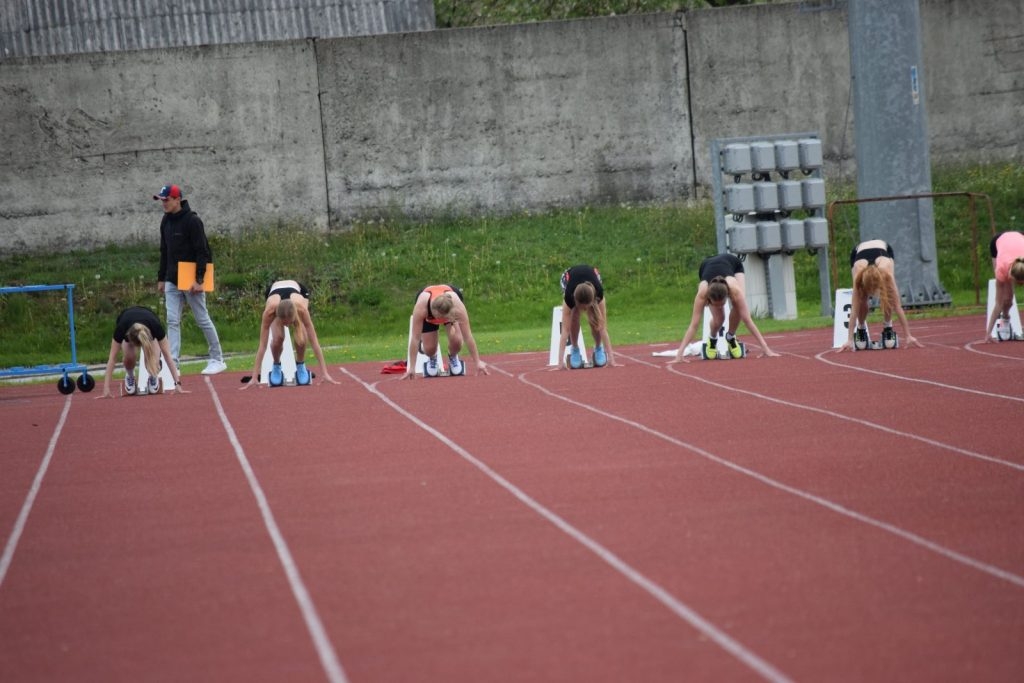 2019-05-14-latgales-regiona-skolu-sacensibas-vielatletika-14-05-2019-rezekne_viktorija-061-1024x683.jpg