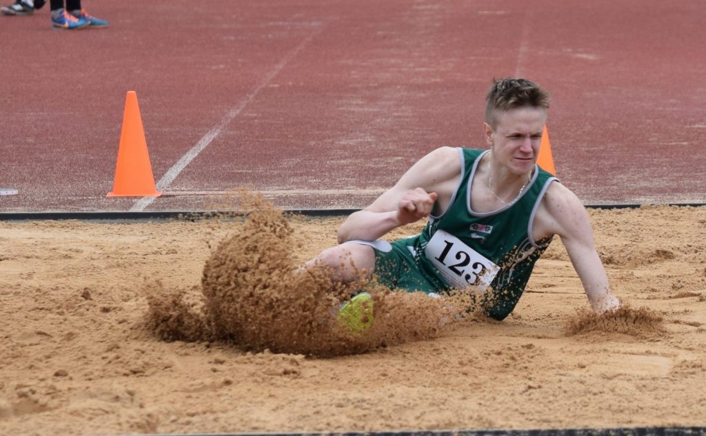 2019-05-14-latgales-regiona-skolu-sacensibas-vielatletika-14-05-2019-rezekne_viktorija-090-1024x633.jpg