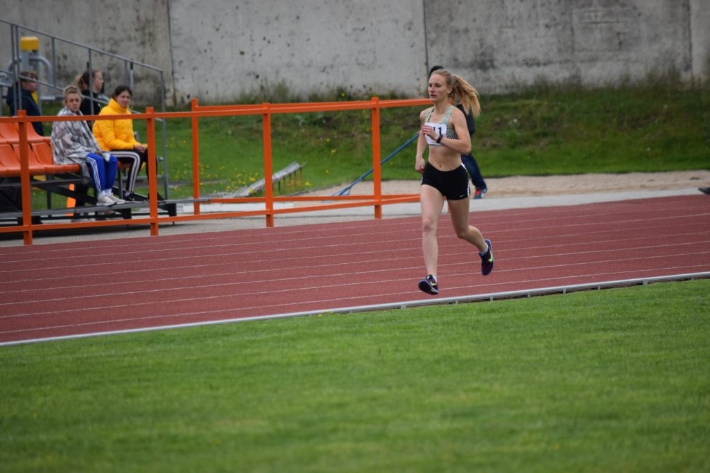 2019-05-14-latgales-regiona-skolu-sacensibas-vielatletika-14-05-2019-rezekne_viktorija-108-1024x683.jpg