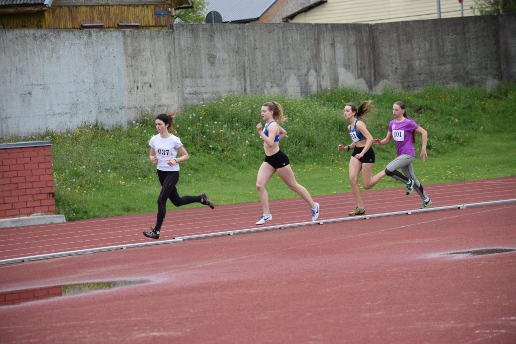 2019-05-14-latgales-regiona-skolu-sacensibas-vielatletika-14-05-2019-rezekne_viktorija-110-1024x683.jpg