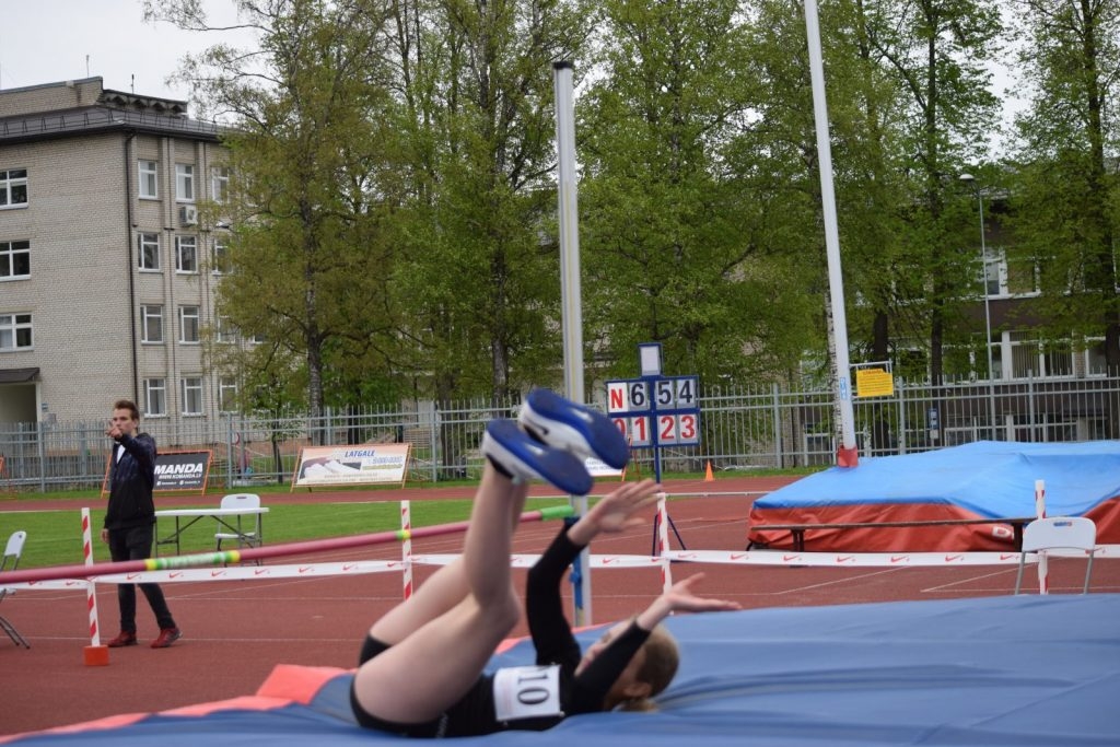 2019-05-14-latgales-regiona-skolu-sacensibas-vielatletika-14-05-2019-rezekne_viktorija-141-1024x683.jpg