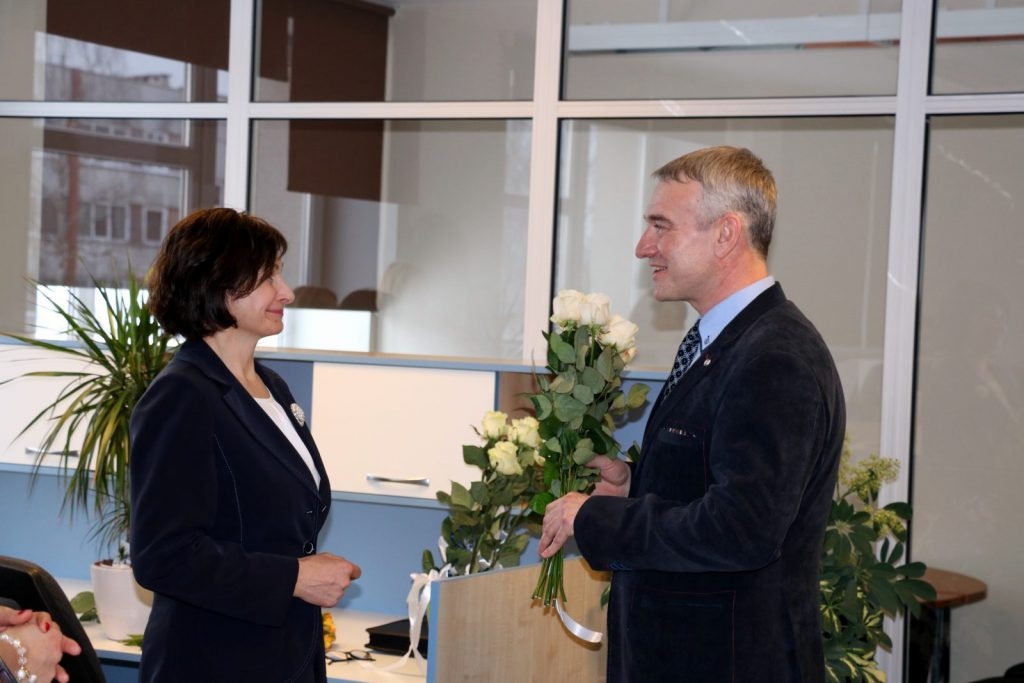 atverta-tipa-biroja-atklasanas-pasakums-preilu-novada-uznemejdarbibas-centra-foto-jolanta-upeniece-008-1024x683.jpg