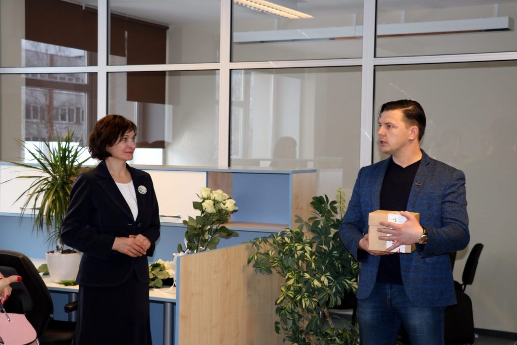 atverta-tipa-biroja-atklasanas-pasakums-preilu-novada-uznemejdarbibas-centra-foto-jolanta-upeniece-011-1024x683.jpg