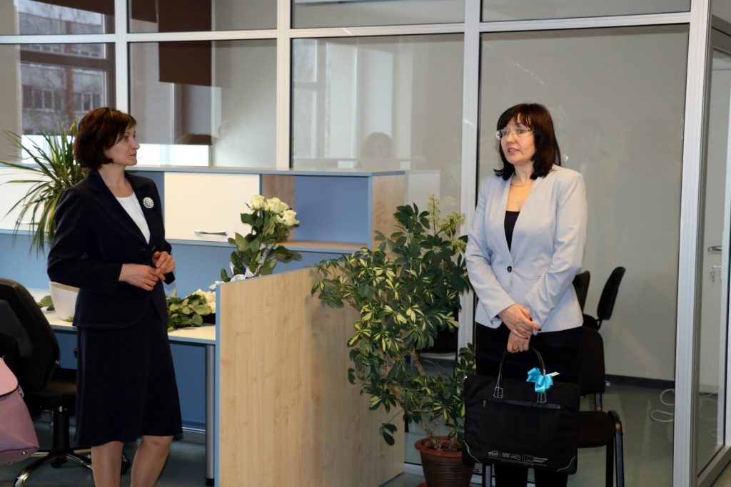 atverta-tipa-biroja-atklasanas-pasakums-preilu-novada-uznemejdarbibas-centra-foto-jolanta-upeniece-012-1024x683.jpg