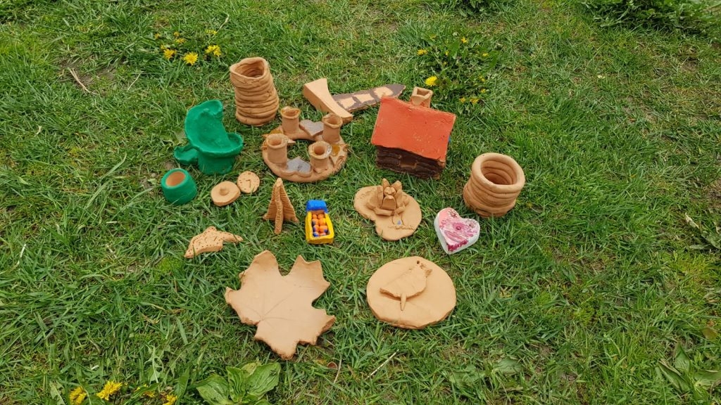bernu-un-jauniesu-centra-keramikas-pulcina-audzeknu-virtuala-izstade-024-1024x576.jpg