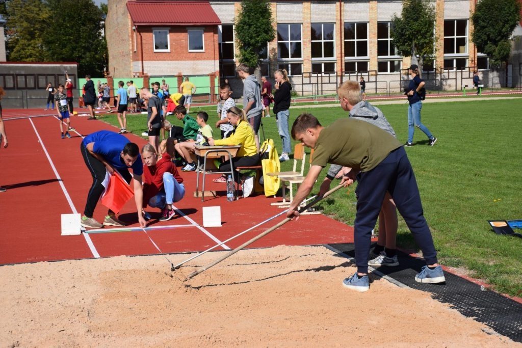 bernu-un-jauniesu-sporta-skolas-stadiona-atklasana-un-cempionats-vieglatletika-foto-leonids-valdonis-035-1024x683.jpg