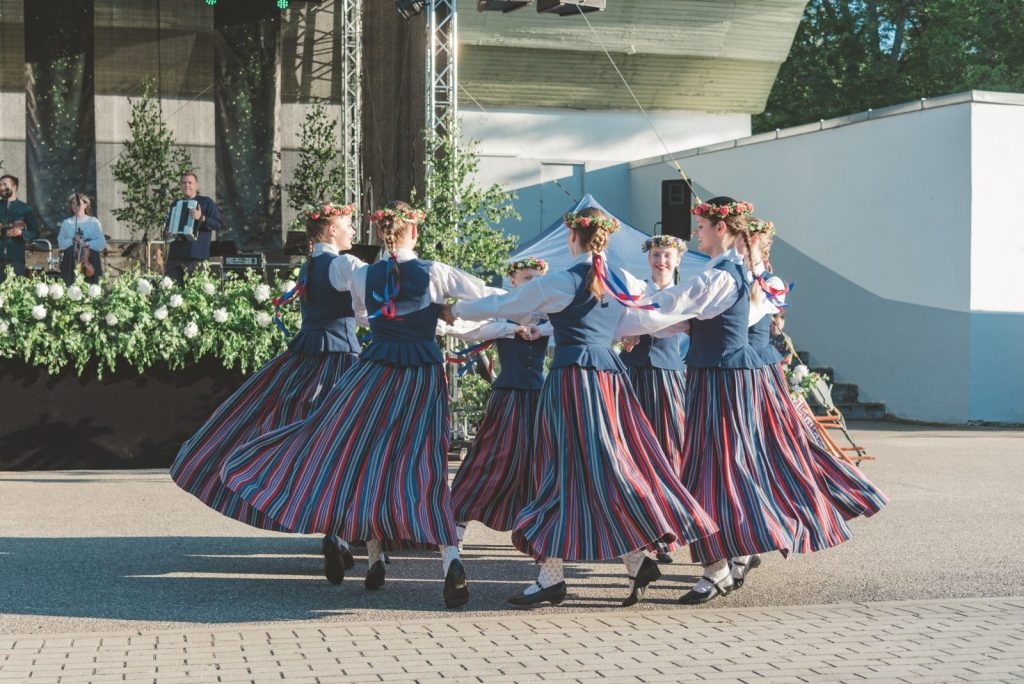 janu-festivals-preilos-24-06-2022-foto-l-uzulniks-022-1024x684.jpg