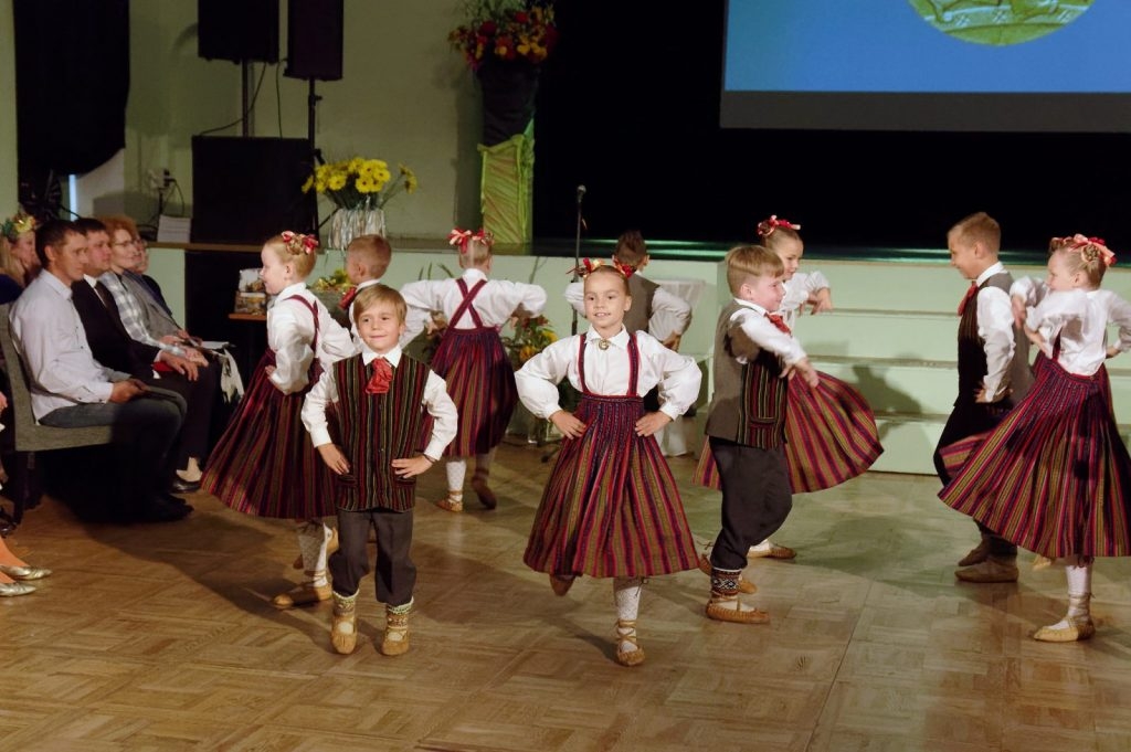 jazepa-pigozna-balvas-ainavu-gleznieciba-pasniegsanas-ceremonija-foto-gunars-vilcans-010-1024x681.jpg