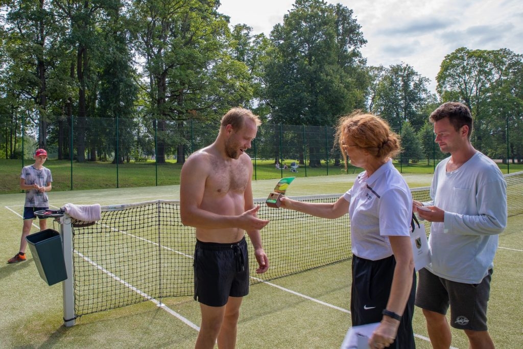 liela-tenisa-sacensibas-veikla-rakete-2022-foto-v-agurjanovs-020-1024x683.jpg