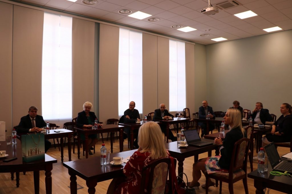 lps-priekssedis-vizite-preilu-novada-foto-laine-giluce-004-1024x683.jpg
