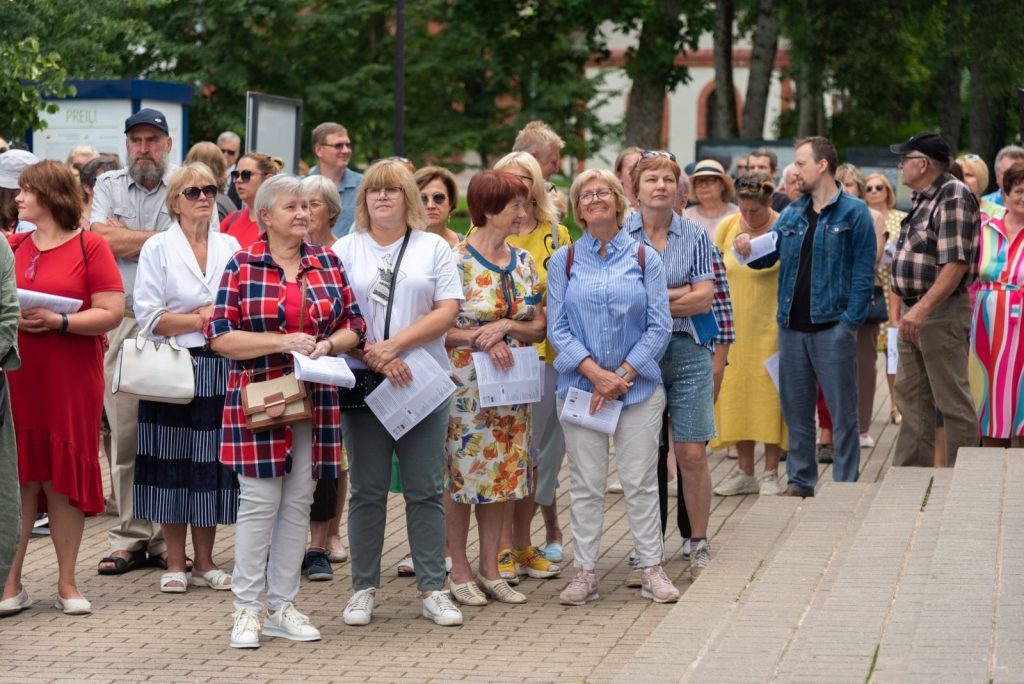 muzikali-dokumentala-izrade-mans-kaimins-ebrejs-preilos-foto-l-uzulniks-003-1024x684.jpg