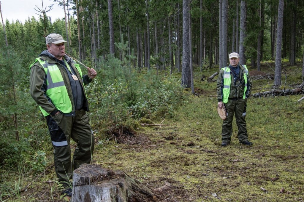 preilu-1-pamatskolas-6-klasu-audzeknu-ekspedicija-meza-foto-ieva-babre-027-1024x682.jpg