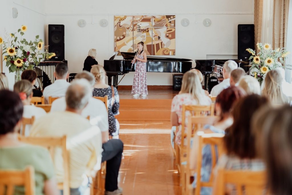 preilu-muzikas-un-makslas-skolas-audzeknu-un-pedagogu-kamermuzikas-koncerts-foto-r-klaucans-008-1024x682.jpg