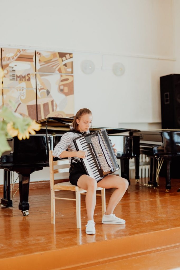 preilu-muzikas-un-makslas-skolas-audzeknu-un-pedagogu-kamermuzikas-koncerts-foto-r-klaucans-024-682x1024.jpg