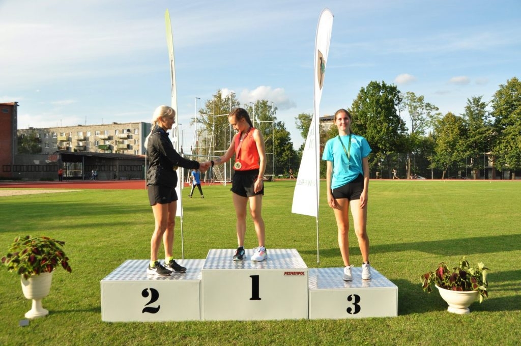 preilu-novada-atklatais-cempionats-vieglatletika-pieaugusajiem-un-jaunatnei-13-augusta-075-1024x680.jpg