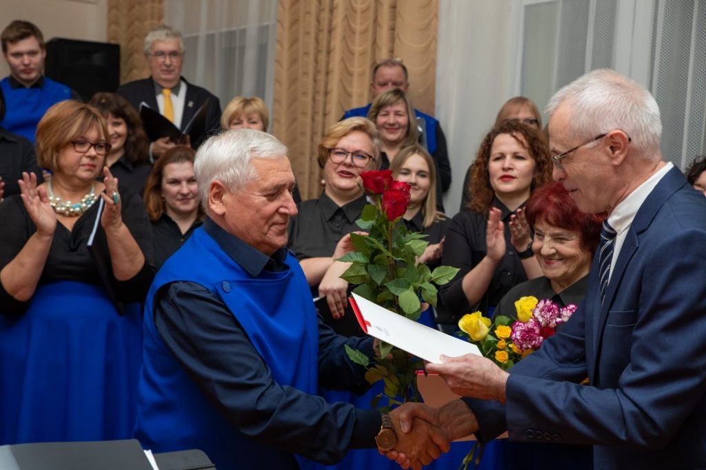 preilu-novada-skolotaju-kora-latgale-50-gadu-jubilejas-koncerts-foto-v-agurjanovs-019-1024x683.jpg