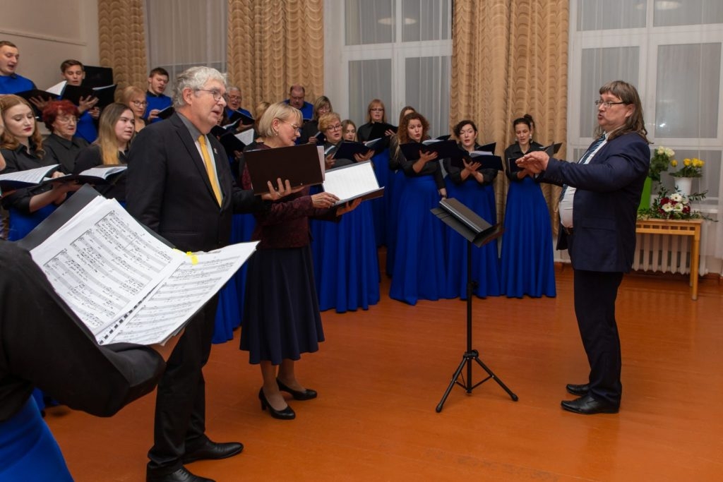 preilu-novada-skolotaju-kora-latgale-50-gadu-jubilejas-koncerts-foto-v-agurjanovs-037-1024x683.jpg