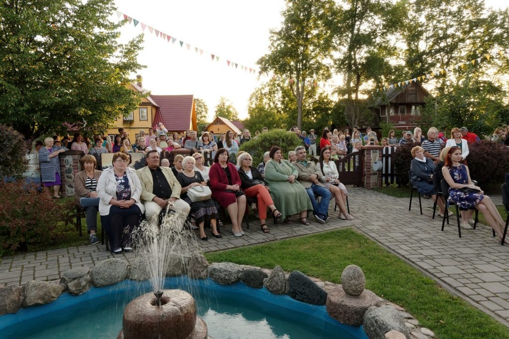 preilu-pilsetas-svetki-un-5-starptautiskais-autorlellu-festivals-16-augusts-foto-gunars-vilcans-011-1024x681.jpg