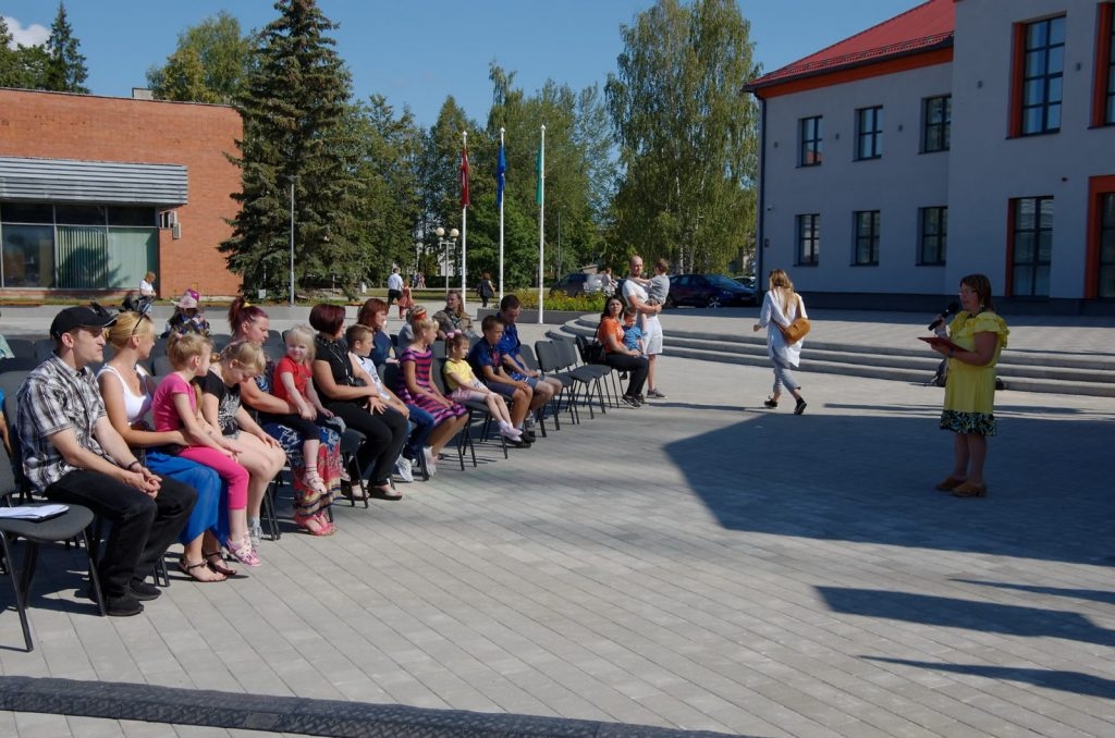 preilu-pilsetas-svetki-un-5-starptautiskais-autorlellu-festivals-17-augusts-foto-gunars-vilcans-011-1024x678.jpg