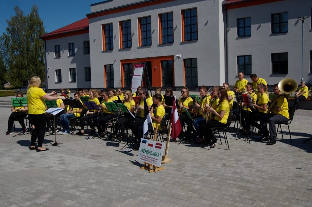 preilu-pilsetas-svetki-un-5-starptautiskais-autorlellu-festivals-18-augusts-foto-gunars-vilcans-007-1024x678.jpg