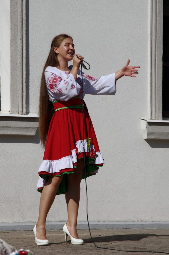 preilu-pilsetas-svetki-un-5-starptautiskais-autorlellu-festivals-18-augusts-foto-gunars-vilcans-038-678x1024.jpg