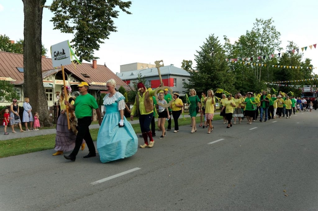 preilu-pilsetas-svetku-gajiens-preili-pasaku-zime-038-1024x681.jpg
