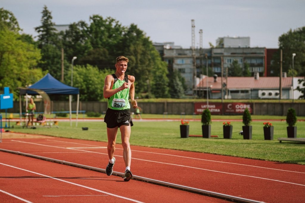 preilu-sportisti-latvijas-u18-un-u20-cempionata-008-1024x683.jpg