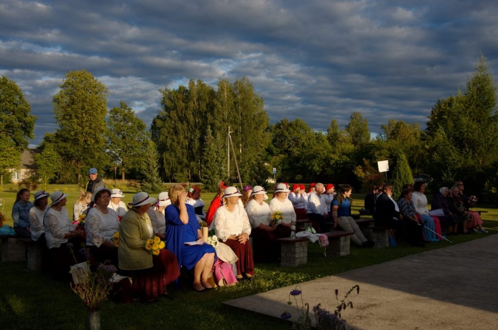 vasaras-sezonas-nosleguma-pasakums-un-netradicionalo-dancu-vakars-sauna-foto-gunars-v-004-1024x678.jpg