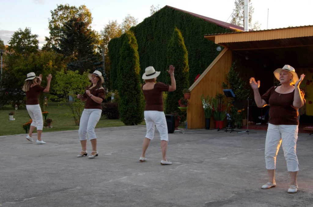 vasaras-sezonas-nosleguma-pasakums-un-netradicionalo-dancu-vakars-sauna-foto-gunars-v-032-1024x678.jpg