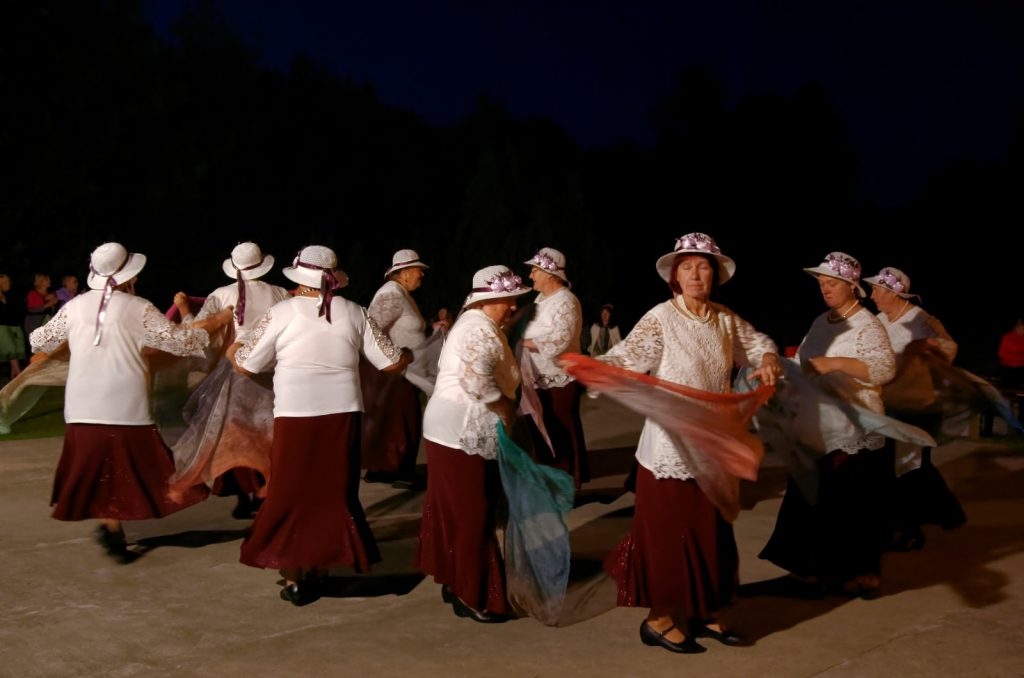 vasaras-sezonas-nosleguma-pasakums-un-netradicionalo-dancu-vakars-sauna-foto-gunars-v-082-1024x678.jpg