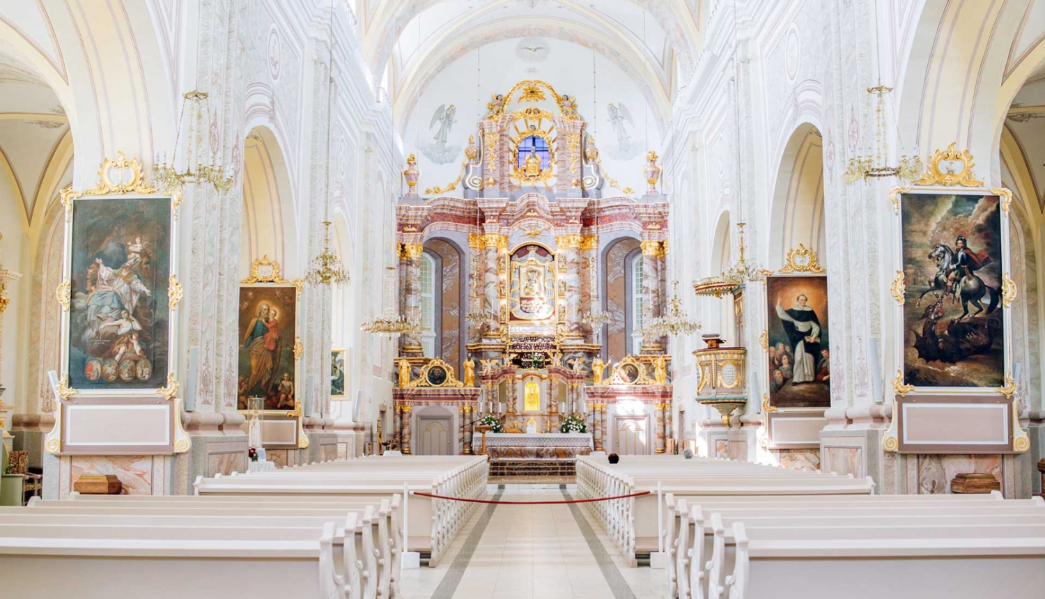 Vissvētākās Jaunavas Marijas debesīs uzņemšanas svētku Aglonā programma