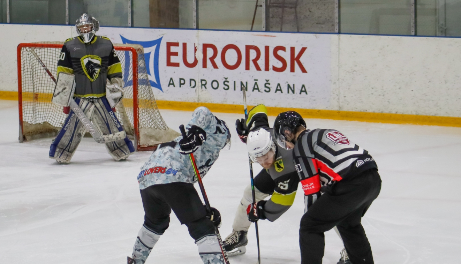 Preiļu hokeja komanda aizvadījusi šī gada pirmo spēli Daugavpils atklātajā amatieru hokeja čempionātā