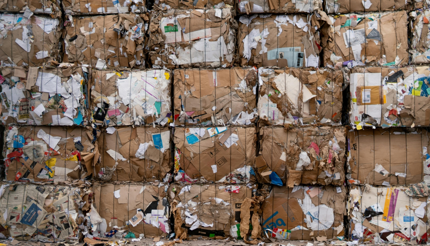 Kampaņā “Tīrai Latvijai” savākti 666 217 kilogrami makulatūras, papīra iepakojuma un 34 680 kilogrami bateriju