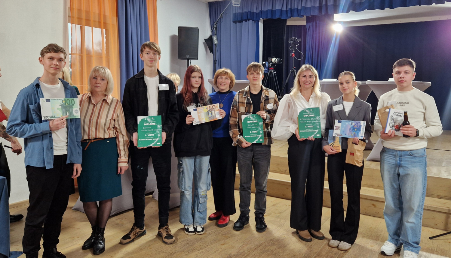 Jasmuižā aizvadīta erudīcijas spēle “Rainis? Rainis! Rainis…”