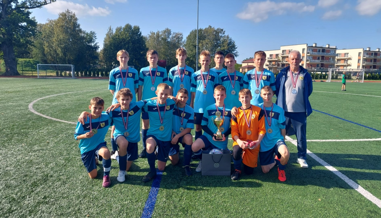 Preiļu novada BJSS U-15 komandai 2. vieta turnīrā "Ādas bumba - 2023 " 