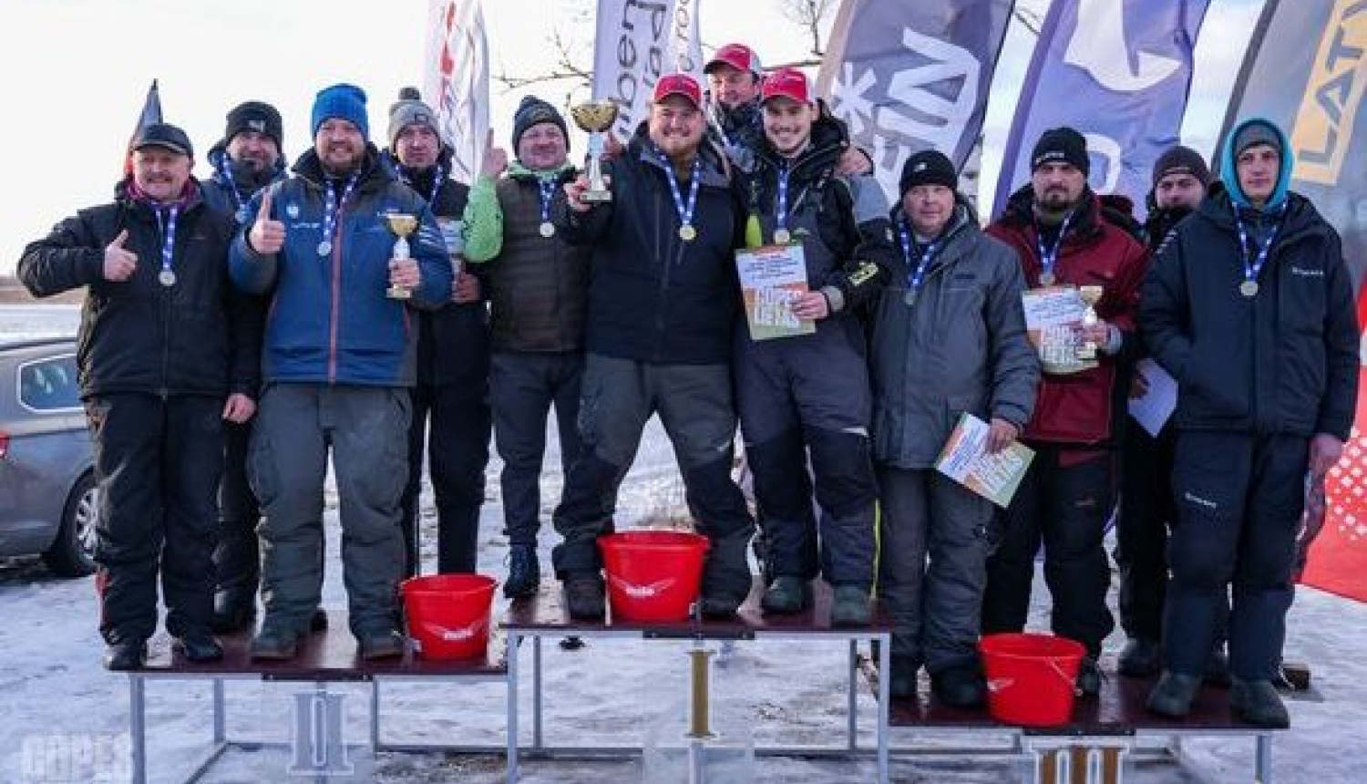 Noslēdzies Latvijas čempionāta zemledus makšķerēšanā 2. posms