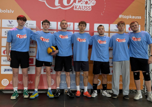 Preiļu 1. pamatskolas jaunajām volejbolistēm 2. vieta “top!” kausā