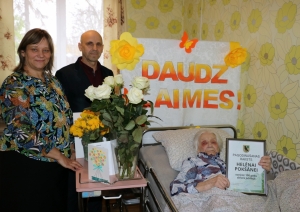 Helēna Pokšāne svin 100 gadu jubileju