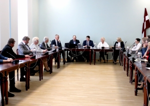 25. aprīlī Preiļos izbraukuma sēdē tikās Latvijas Republikas Saeimas Valsts pārvaldes un pašvaldības komisija