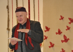 Apbalvoti skolēnu patriotiskās dzejas konkursa “Miera vēstis Latvijai” uzvarētāji