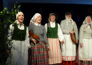 Saunas Tautas namā aizvadīts pasākums "Pavasara daudzynuošona"