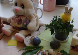 Preiļu novada Pensionāru biedrībā aizvadīts pasākums "Nu ir atnākusi Lielā diena!"